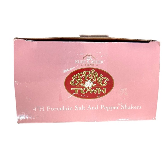 Vintage Kurt S Adler Ceramic White Easter Bunny Rabbits Salt & Pepper Shaker Set - Picture 11 of 13